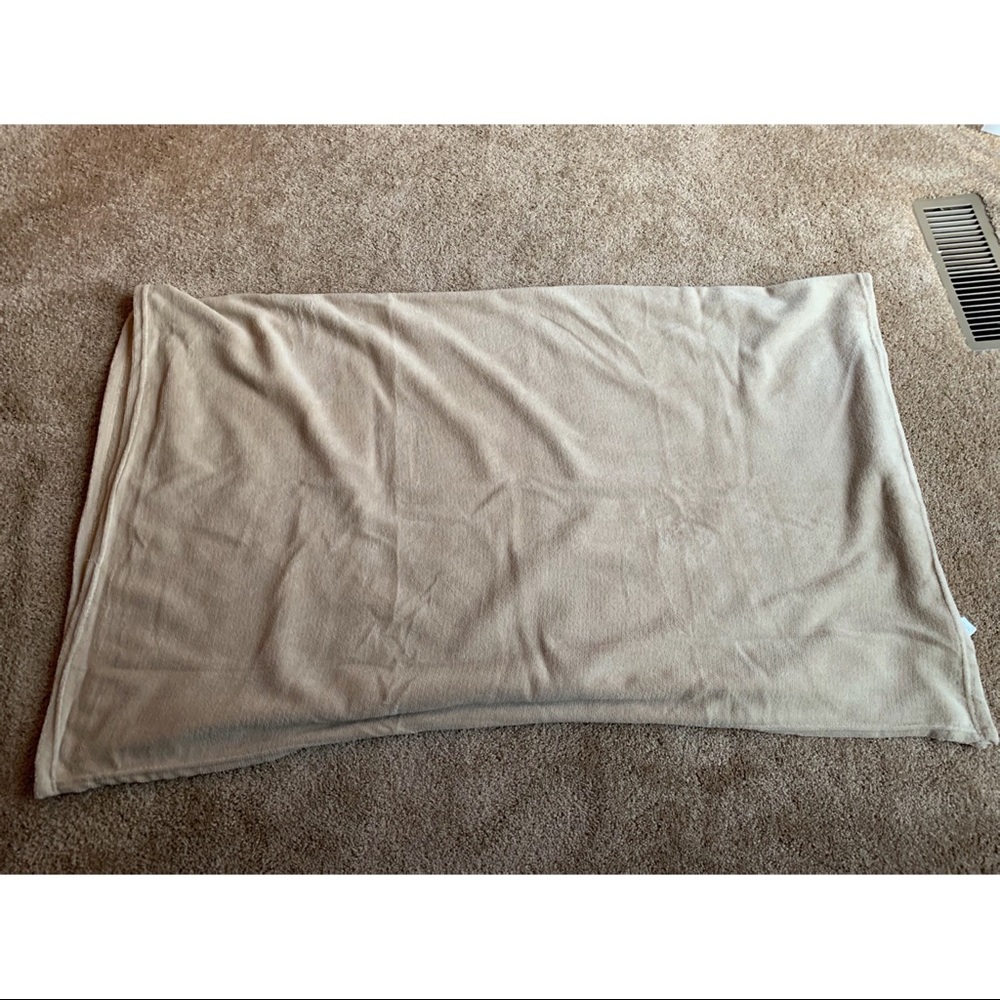 Blanket/Throw